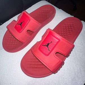 Jordan Hydro 8 Slides